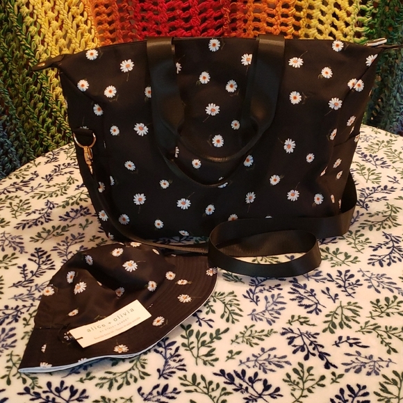 Alice + Olivia Handbags - Alice + Olivia Black Floral Duffle Bag and Bucket Hat Set